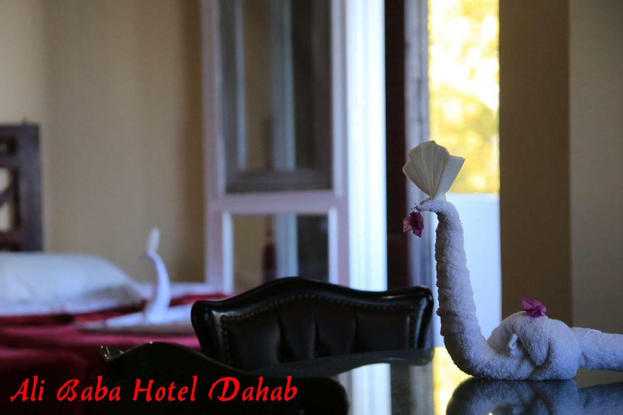 阿里巴巴酒店 达哈布 外观 照片